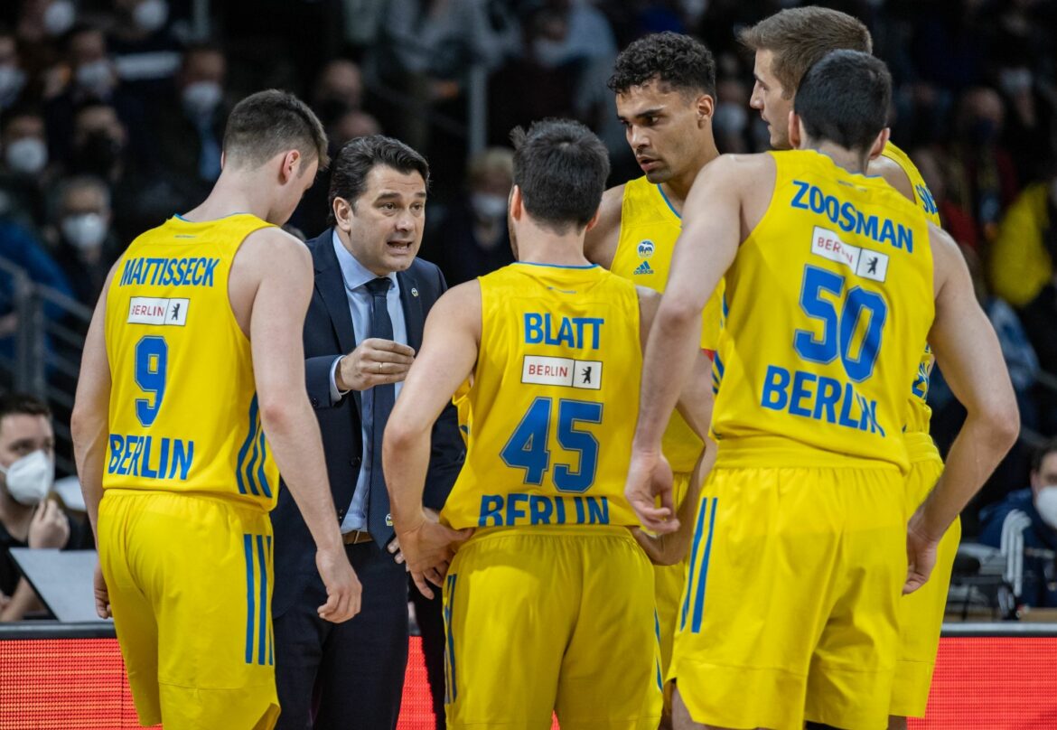 Alba Berlin feiert Heimsieg gegen Oldenburg