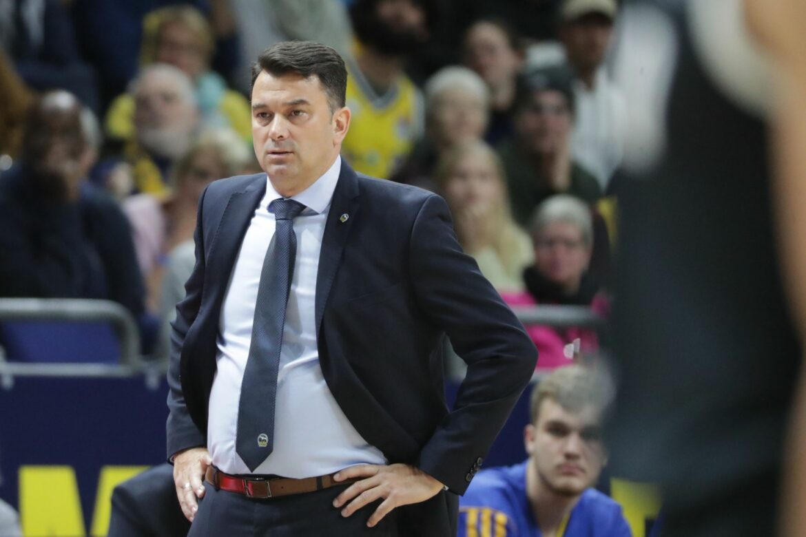 Alba Berlin verliert bei Anadolu Efes