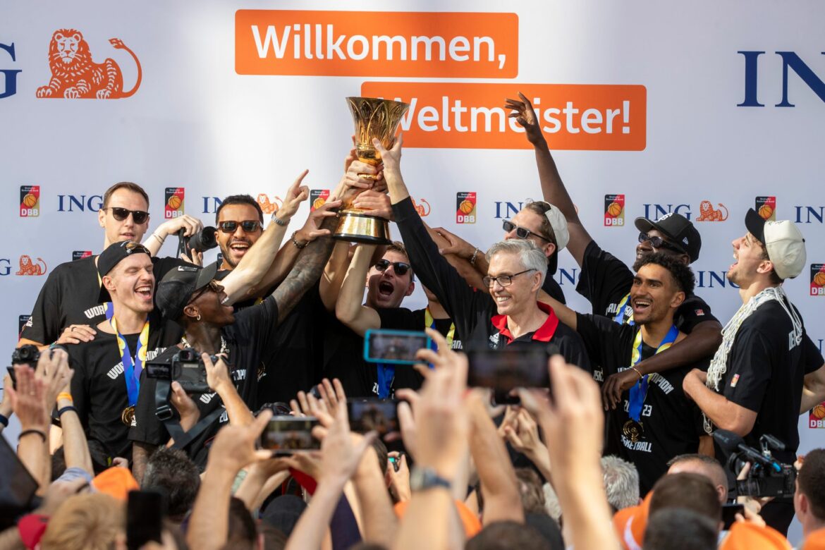 Toller Empfang für Basketball-Weltmeister