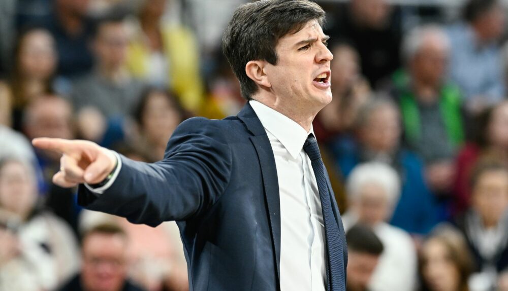 Bangen auf der Couch: Alba Berlin drohen die Play-Ins